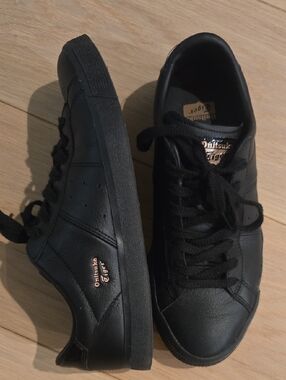 Onitsuka Tiger Lawnship 3.0 Size 7.5 In BLACK